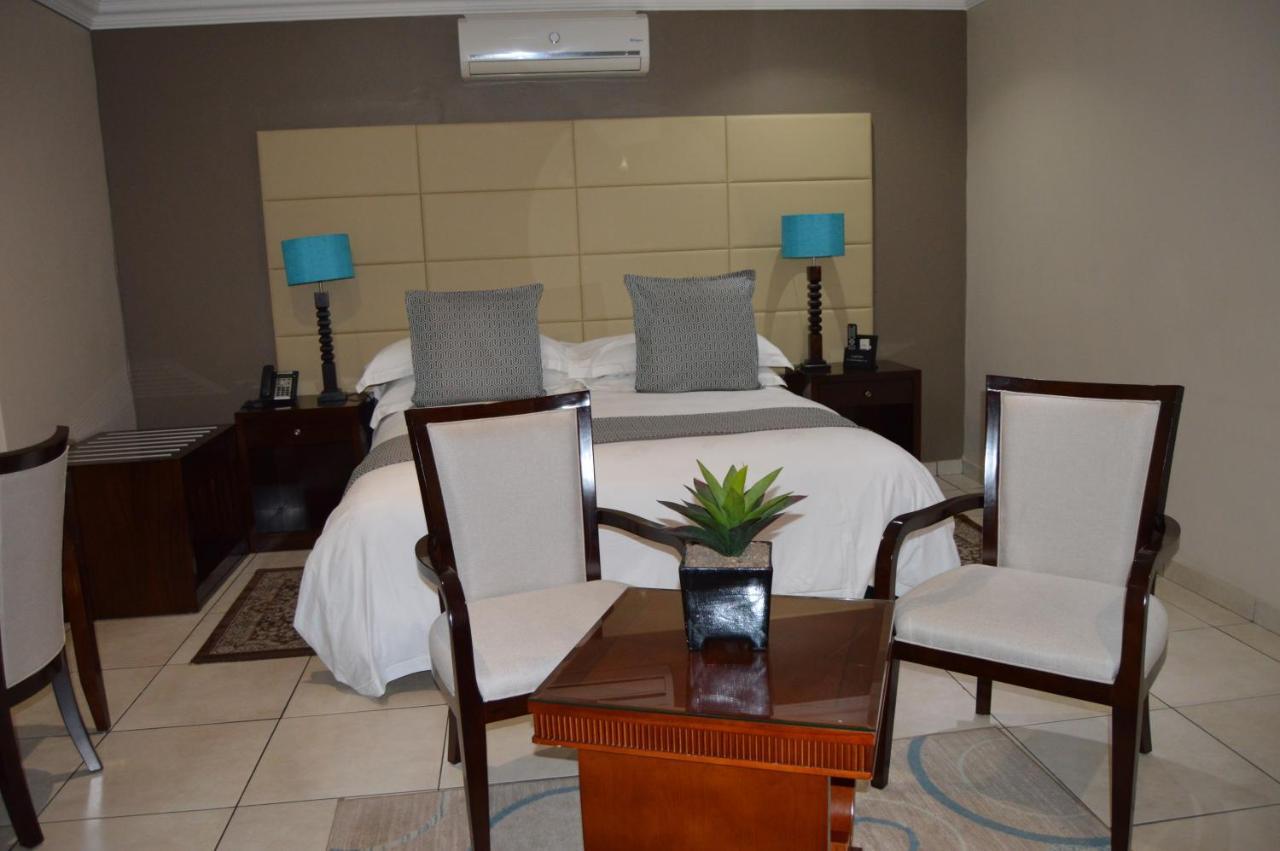 Lakeview Boutique Hotel & Conference Center Benoni Εξωτερικό φωτογραφία