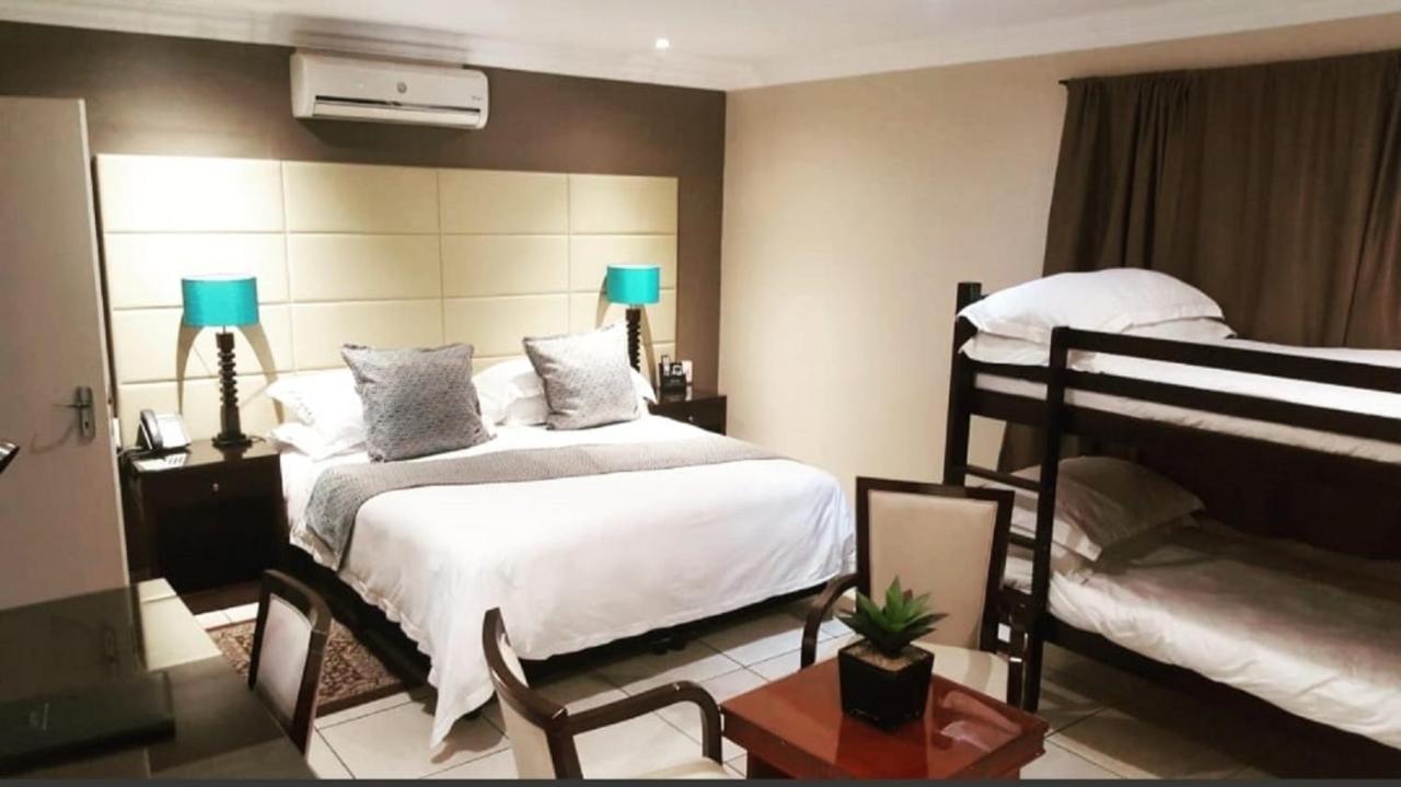 Lakeview Boutique Hotel & Conference Center Benoni Εξωτερικό φωτογραφία