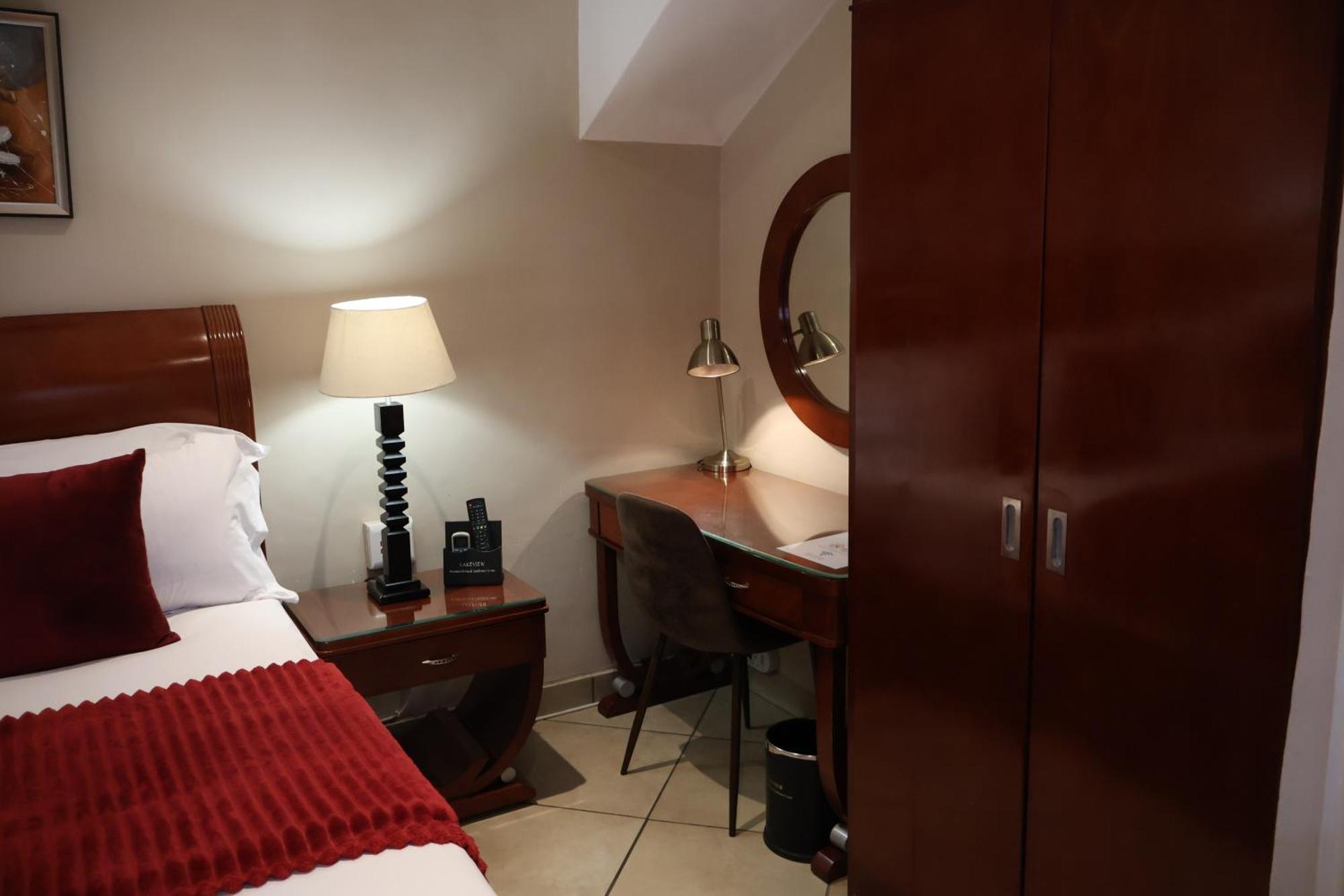 Lakeview Boutique Hotel & Conference Center Benoni Εξωτερικό φωτογραφία