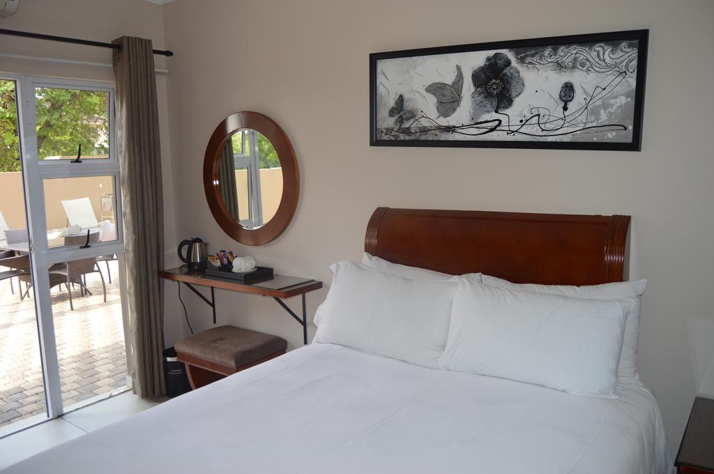 Lakeview Boutique Hotel & Conference Center Benoni Εξωτερικό φωτογραφία