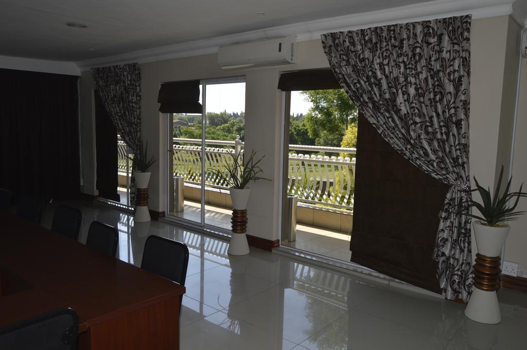 Lakeview Boutique Hotel & Conference Center Benoni Εξωτερικό φωτογραφία